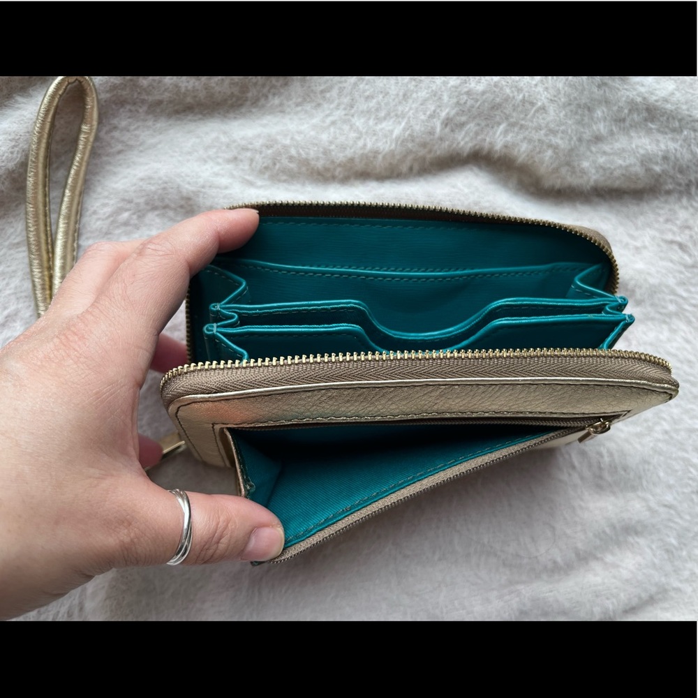 Fossil Gold Wristlet Bag - Picture 6 of 12